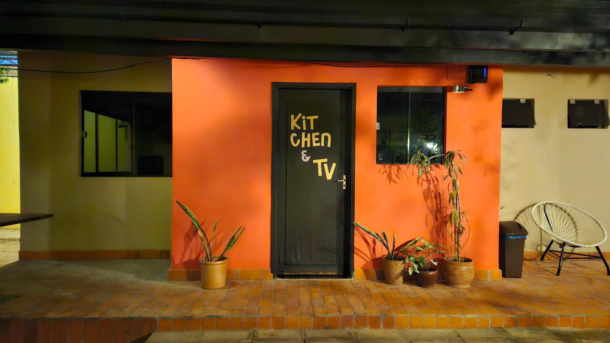 Casa Alamanda - Posada Urbana Ciudad del Este Luaran gambar